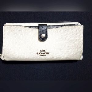 NWT coach wallet